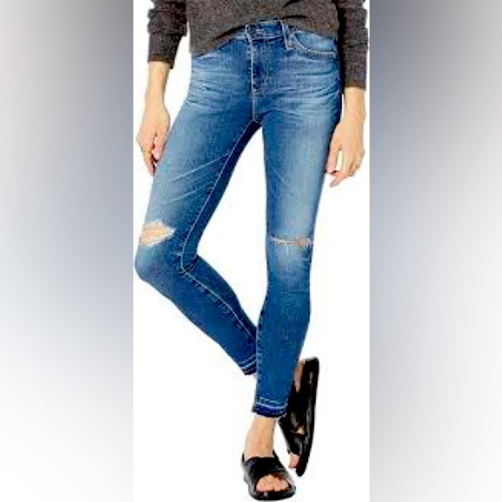 EUC - AG Adriano Goldschmied Farrah Skinny Ankle, High-Rise Distressed Denim 28R